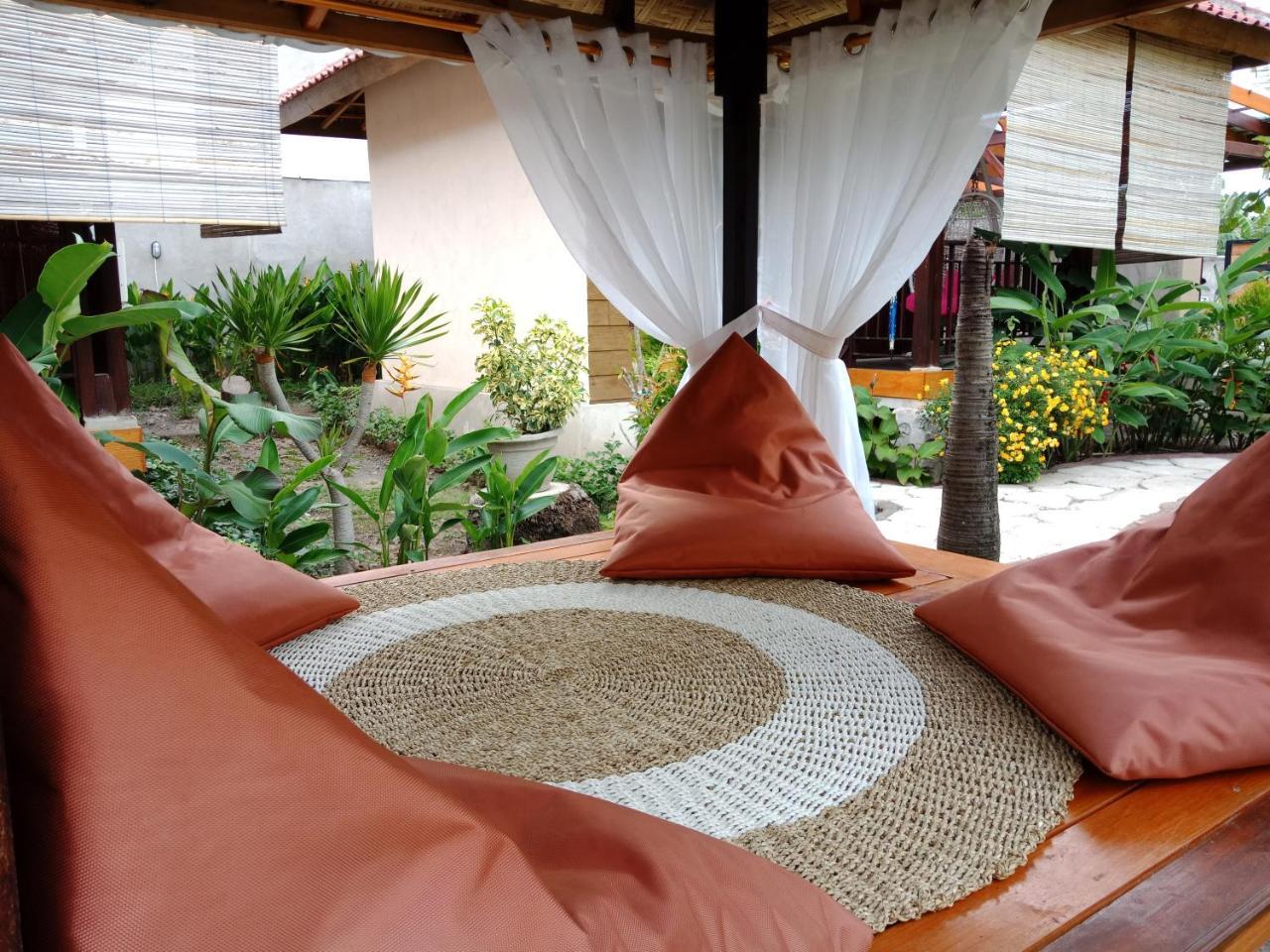 Apartamento Zifa Mandalika Kuta  Exterior foto